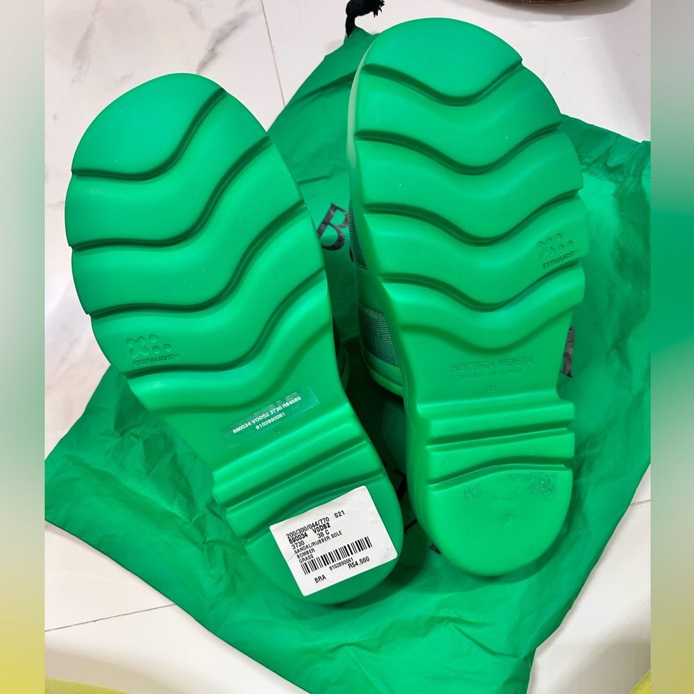 Bottega Veneta sandals NWT SIZE 38 retail $900 Italy - Picture 4 of 10